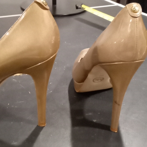 Michael Kors Open Toe Stilettos Heels. 9M - Picture 10 of 11